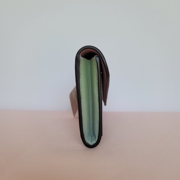 COACH Wyn Envelope Ombre Soft Smooth Leather Wallet- Pale Pistachio Multi - Picture 9 of 16